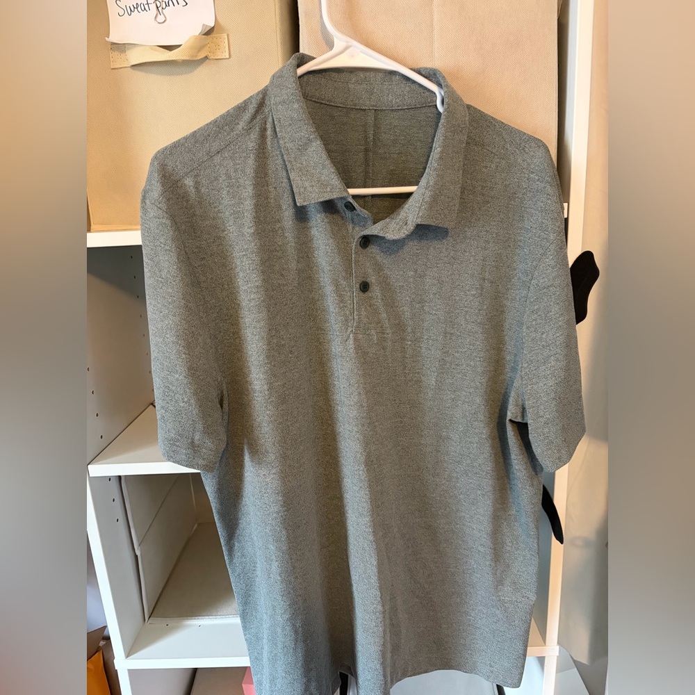 Lululemon men’s extra large evolution polo grey/greenish short sleeve polo shirt